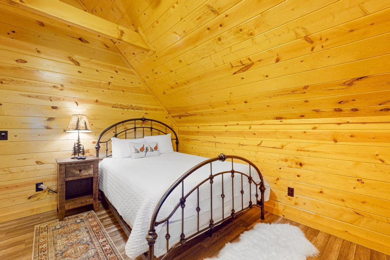 Knotty Escape Βίλα Gatlinburg Εξωτερικό φωτογραφία