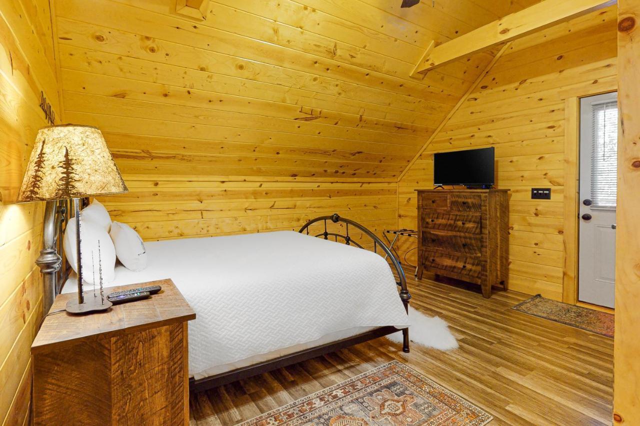 Knotty Escape Βίλα Gatlinburg Εξωτερικό φωτογραφία